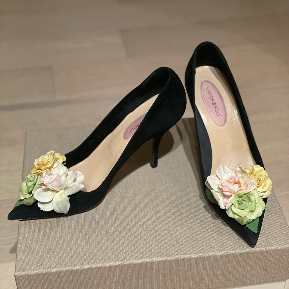 Viktor&Rolf Black Suede Heels BNIB Sz 38